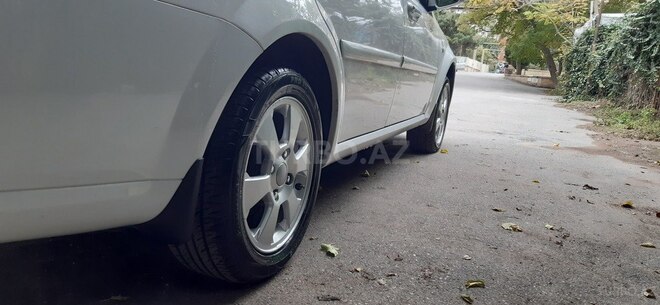 Daewoo Gentra 2013, 215,000 km - 1.5 l - Bakı