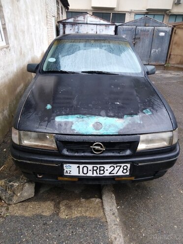 Opel Vectra 1992, 230,000 km - 2.0 л - Bakı