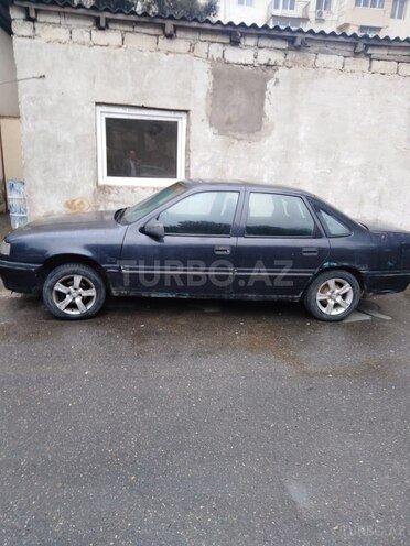 Opel Vectra 1992, 230,000 km - 2.0 л - Bakı