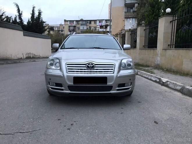 Toyota Avensis 2003, 278,000 km - 2.0 l - Bakı