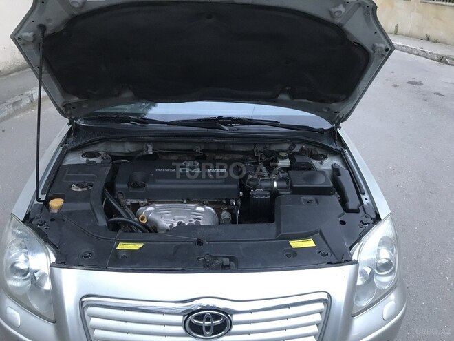 Toyota Avensis 2003, 278,000 km - 2.0 l - Bakı