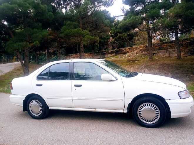 Nissan Sunny 1996, 324,000 km - 1.5 l - Bakı
