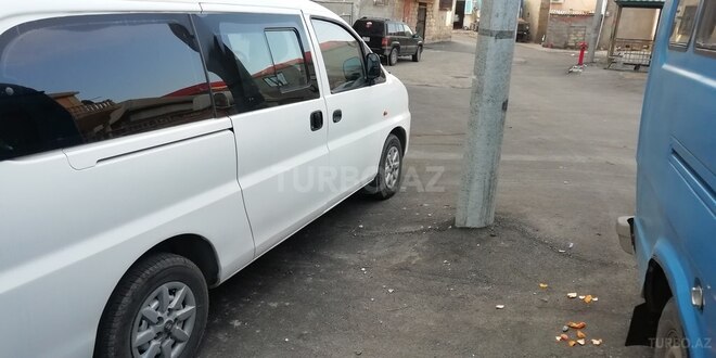 Hyundai H-1 2007, 270,000 km - 2.5 l - Bakı