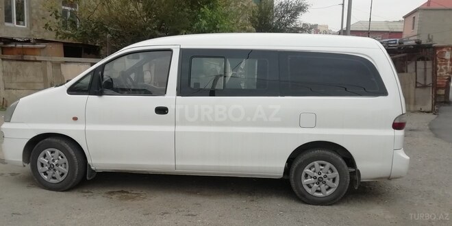 Hyundai H-1 2007, 270,000 km - 2.5 l - Bakı
