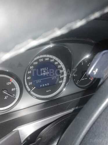 Mercedes  2010, 178,000 km - 2.2 l - Gəncə