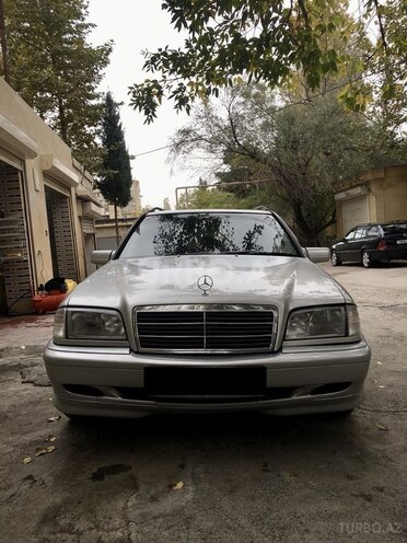 Mercedes C 220 1999, 350,000 km - 2.2 l - Bakı