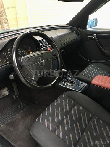 Mercedes C 220 1999, 350,000 km - 2.2 l - Bakı