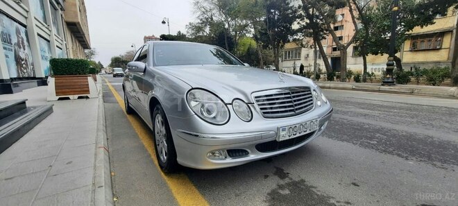 Mercedes E 240 2002, 236,000 km - 2.6 l - Bakı