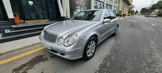 Mercedes E 240 2002, 236,000 km - 2.6 l - Bakı