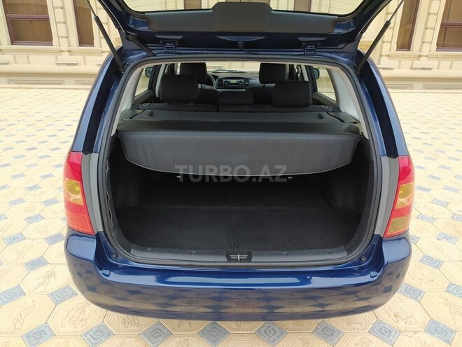 Toyota Corolla 2006, 183,000 km - 1.4 l - Bakı