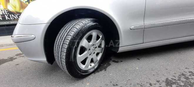 Mercedes E 240 2002, 236,000 km - 2.6 l - Bakı