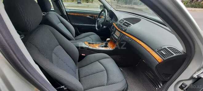 Mercedes E 240 2002, 236,000 km - 2.6 l - Bakı