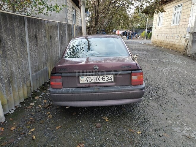 Opel Vectra 1994, 321,254 km - 2.0 l - Zaqatala
