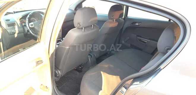 Opel Astra 2008, 267,000 km - 1.4 l - Gəncə