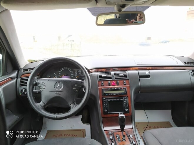 Mercedes E 240 2000, 345,000 km - 2.4 л - Bakı