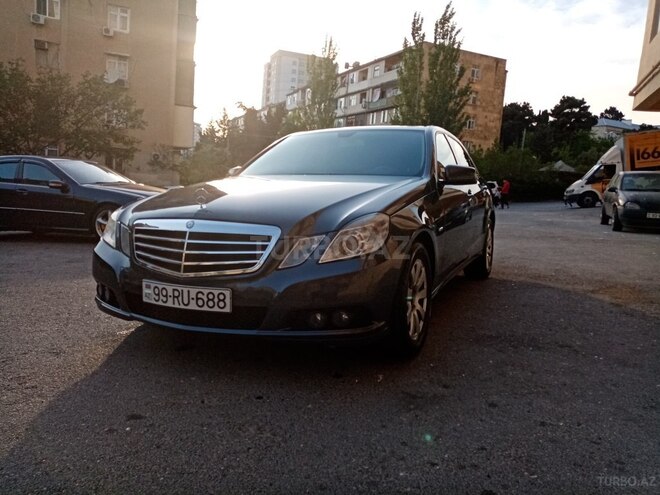Mercedes E 220 2011, 235,000 km - 2.2 l - Bakı