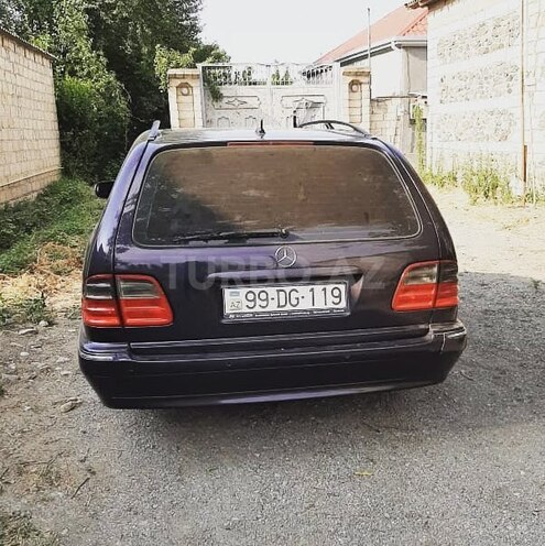 Mercedes E 240 2000, 370,000 km - 2.6 л - Bakı