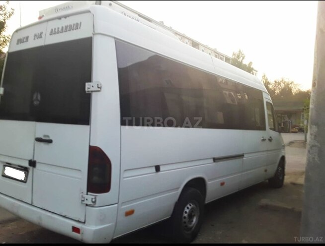 Mercedes Sprinter 313 2005, 300,000 km - 2.9 l - Sumqayıt