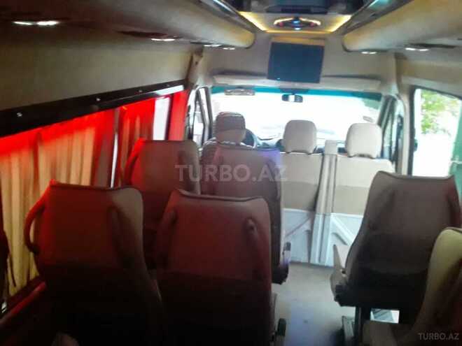 Mercedes Sprinter 313 2005, 300,000 km - 2.9 l - Sumqayıt