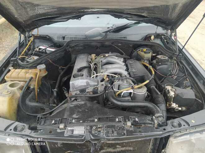 Mercedes 190 1990, 999,999 km - 2.0 л - Salyan