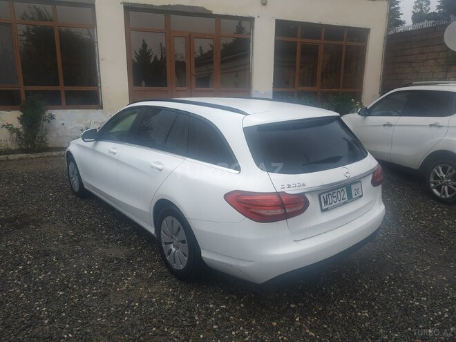 Mercedes C 200 2015, 84,100 km - 1.6 l - Bakı