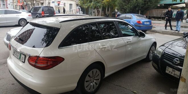 Mercedes C 200 2015, 84,100 km - 1.6 l - Bakı