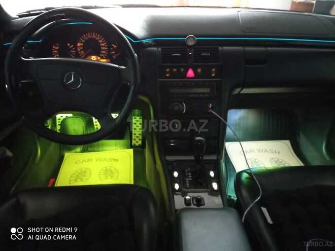 Mercedes E 300 1999, 421,680 km - 3.0 л - Bakı