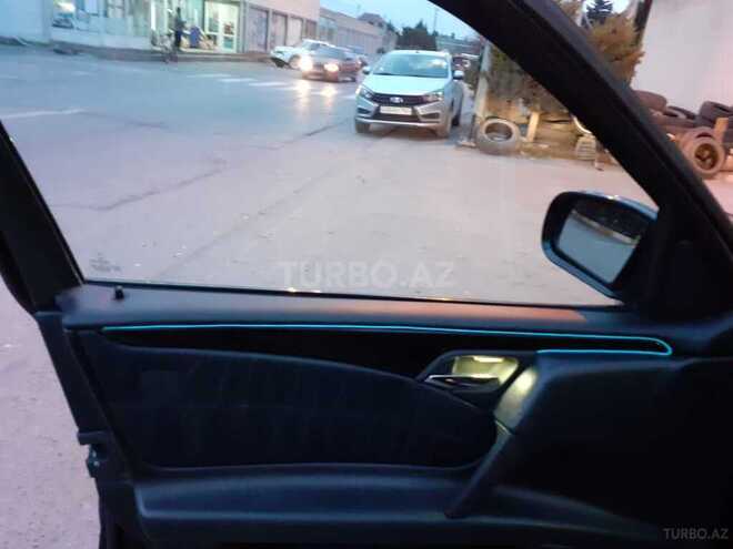 Mercedes E 300 1999, 421,680 km - 3.0 л - Bakı