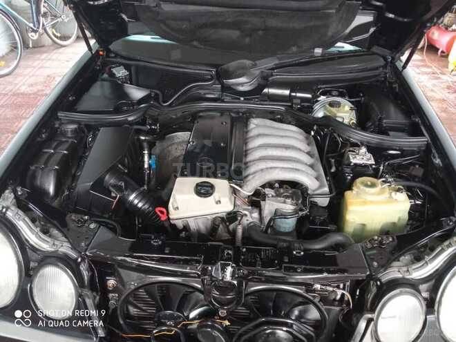 Mercedes E 300 1999, 421,680 km - 3.0 л - Bakı