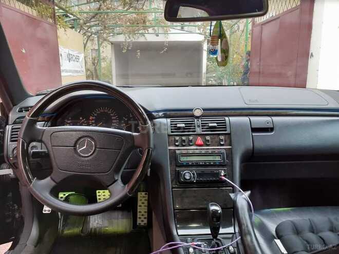 Mercedes E 300 1999, 421,680 km - 3.0 л - Bakı