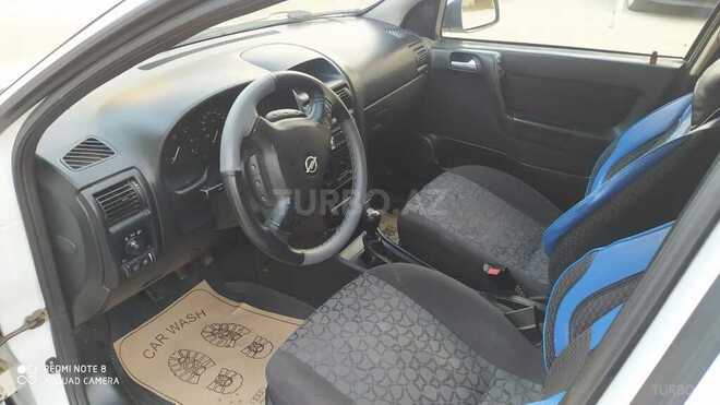 Opel Astra 2000, 420,000 km - 1.8 л - Bakı