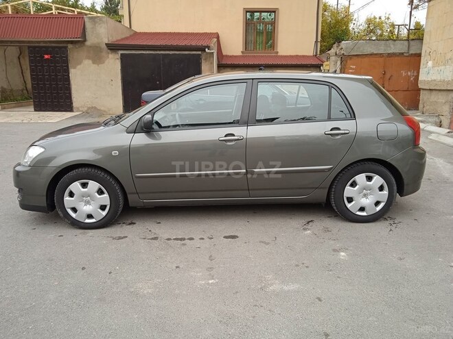 Toyota Corolla 2005, 347,000 km - 1.4 l - Bakı