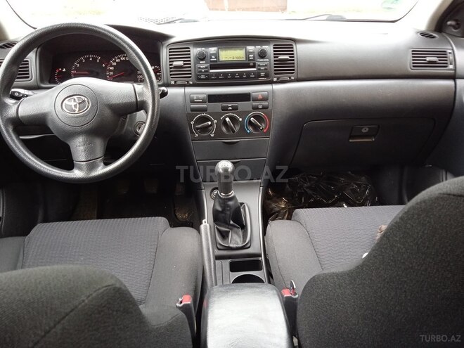 Toyota Corolla 2005, 347,000 km - 1.4 l - Bakı