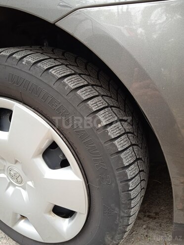 Toyota Corolla 2005, 347,000 km - 1.4 l - Bakı