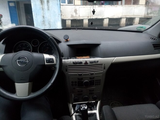 Opel Astra 2007, 215,000 km - 1.3 l - Bakı