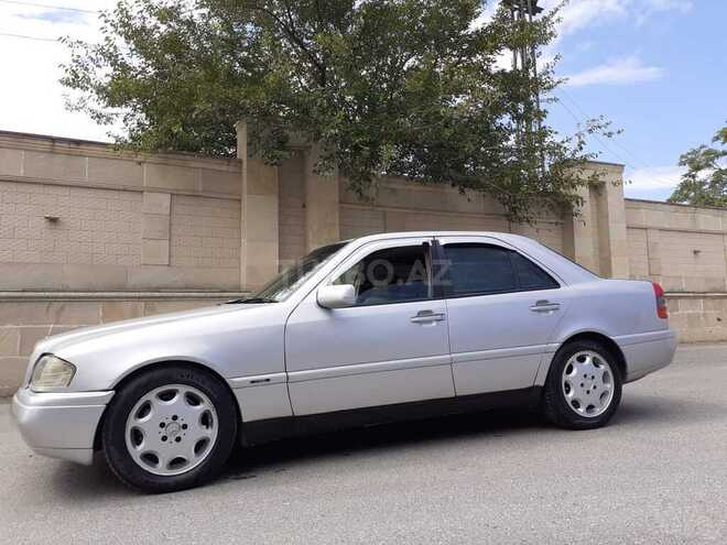 Mercedes C 200 1995, 301,000 km - 2.0 l - Bakı