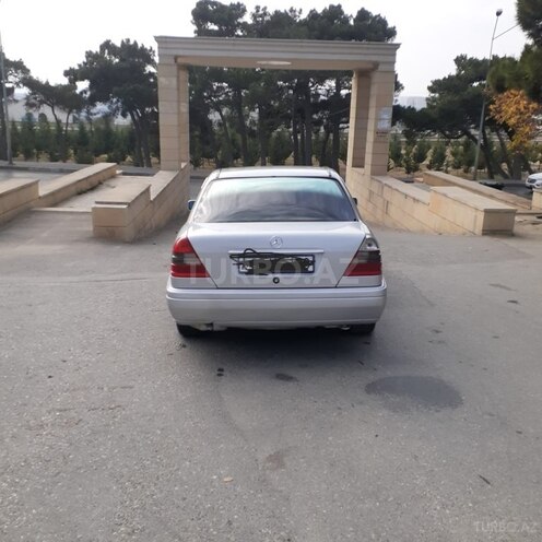 Mercedes C 200 1995, 301,000 km - 2.0 l - Bakı