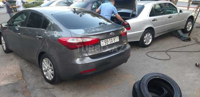 Kia Cerato 2013, 170,000 km - 2.0 l - Bakı