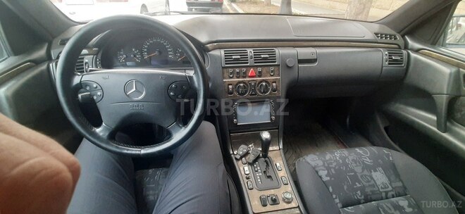 Mercedes E 230 1997, 284,962 km - 2.3 л - Gəncə
