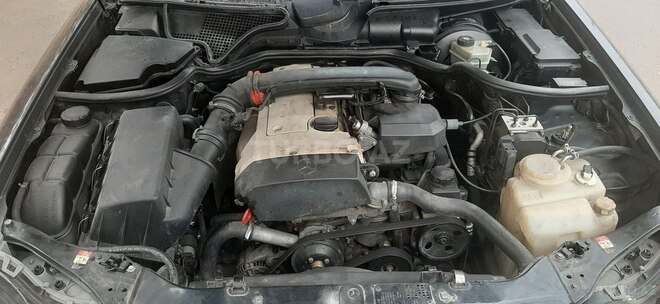 Mercedes E 230 1997, 284,962 km - 2.3 л - Gəncə