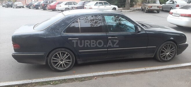 Mercedes E 230 1997, 284,962 km - 2.3 л - Gəncə