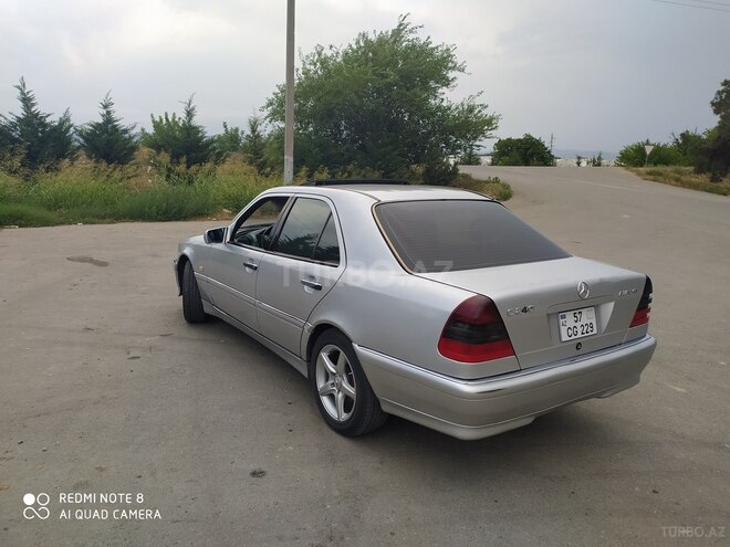 Mercedes C 240 1999, 297,000 km - 2.4 л - Xaçmaz