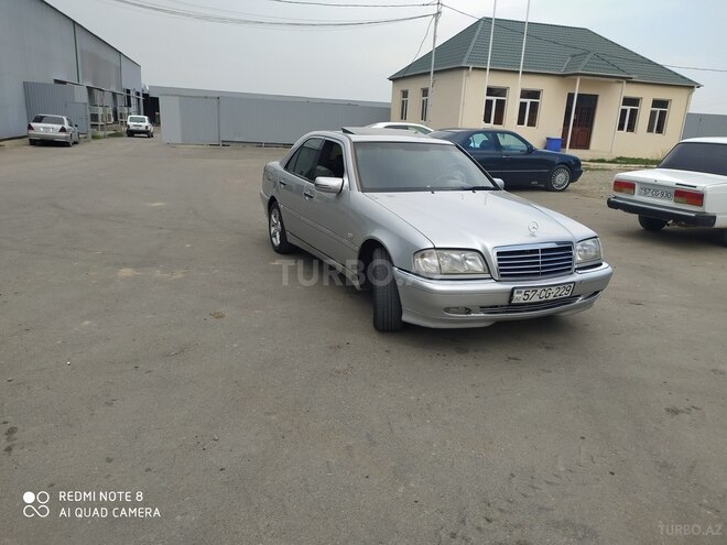 Mercedes C 240 1999, 297,000 km - 2.4 л - Xaçmaz