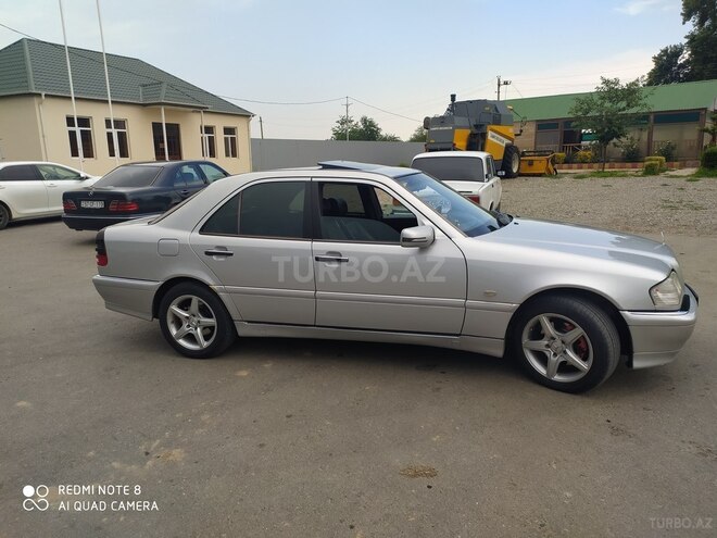 Mercedes C 240 1999, 297,000 km - 2.4 л - Xaçmaz