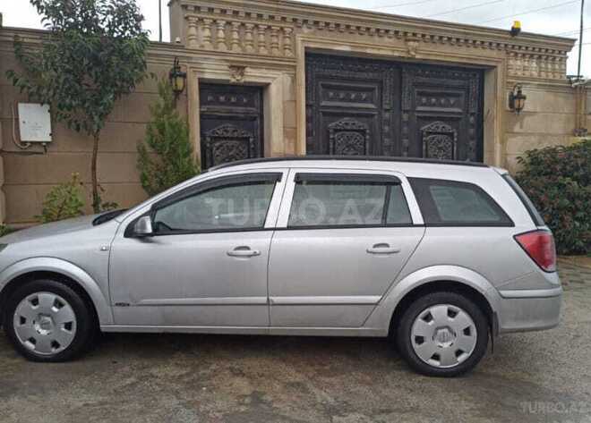Opel Astra 2006, 220,000 km - 1.3 l - Bakı