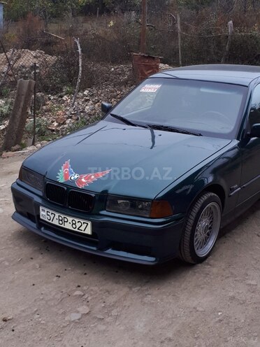 BMW 316 1996, 236,000 km - 1.6 l - Gəncə