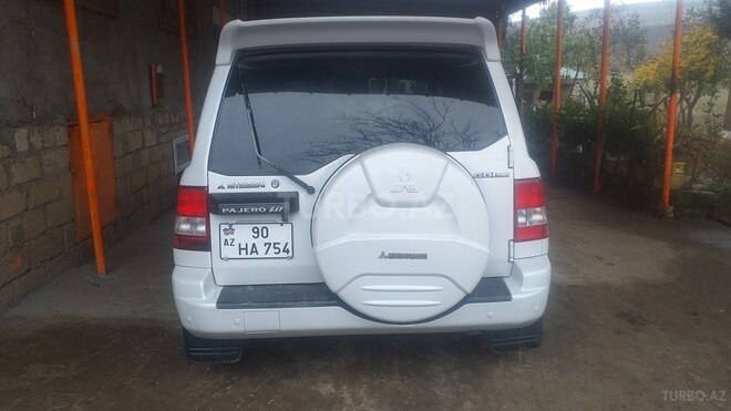 Mitsubishi Pajero io 2000, 221,330 km - 1.8 л - Cəlilabad