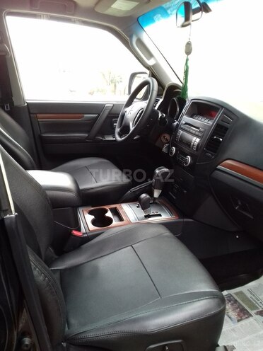 Mitsubishi Pajero 2008, 177,000 km - 3.0 л - Bakı
