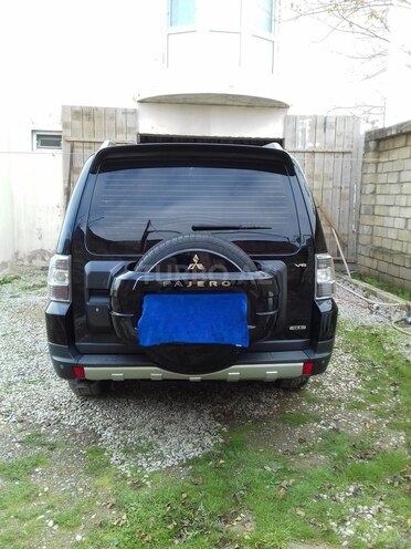 Mitsubishi Pajero 2008, 177,000 km - 3.0 л - Bakı