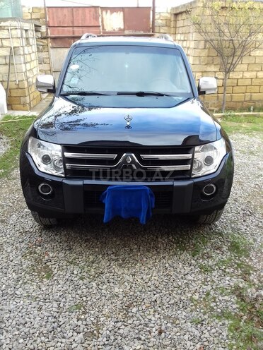 Mitsubishi Pajero 2008, 177,000 km - 3.0 л - Bakı
